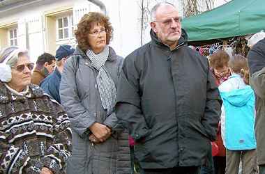 Foto1: Werner Pfisterer MdL auf dem Rohrbacher Weihnachtsmarkt