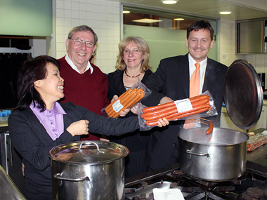 98,75 Prozent für Werner Pfisterer MdL - CDU-Landtagsabgeordneter wieder für Landtagswahl 2011 nominiert - Zweitkandidatin: Dr. Nicole Marmé