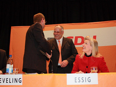 98,75 Prozent für Werner Pfisterer MdL - CDU-Landtagsabgeordneter wieder für Landtagswahl 2011 nominiert - Zweitkandidatin: Dr. Nicole Marmé